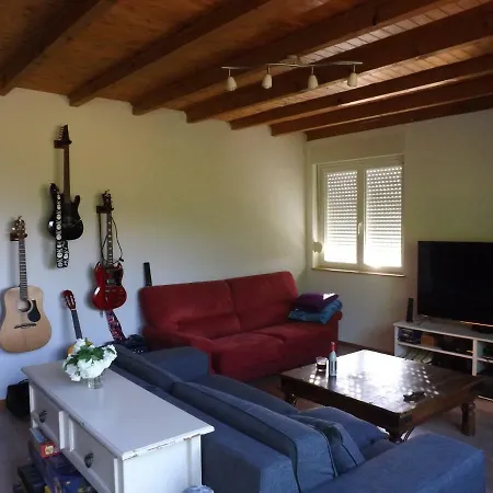 Homestay Chez L'habitant A Montchardon Izeron